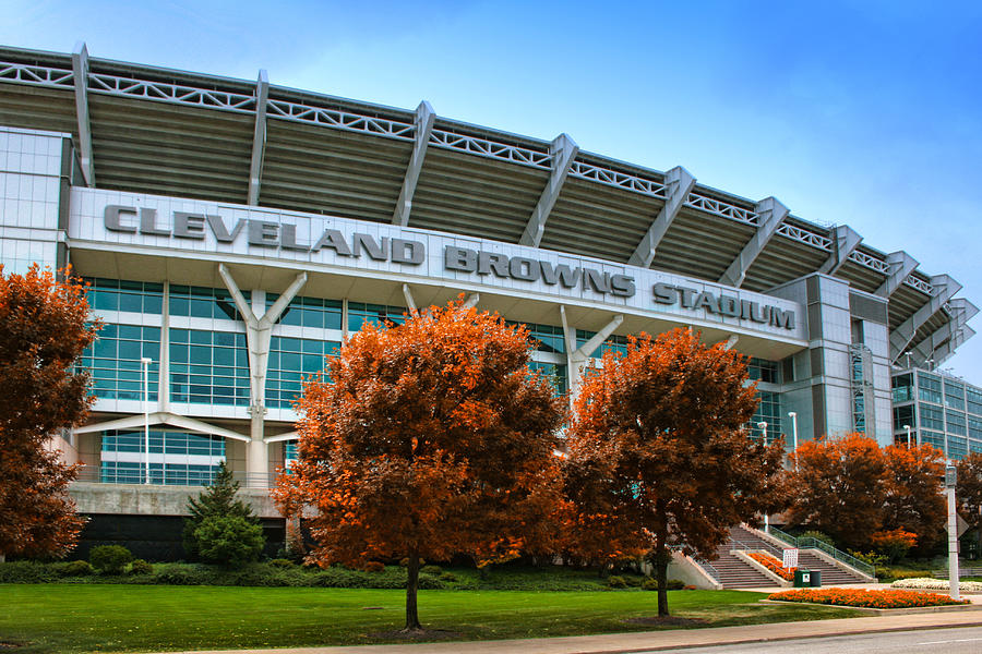 cleveland-browns-stadium-kenneth-krolikowski